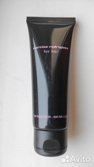 Narciso Rodriguez лосьон для тела парфюмированный