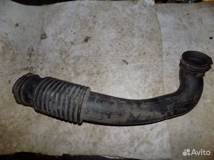 Патрубок воздушного фильтра Focus II 2005-2008