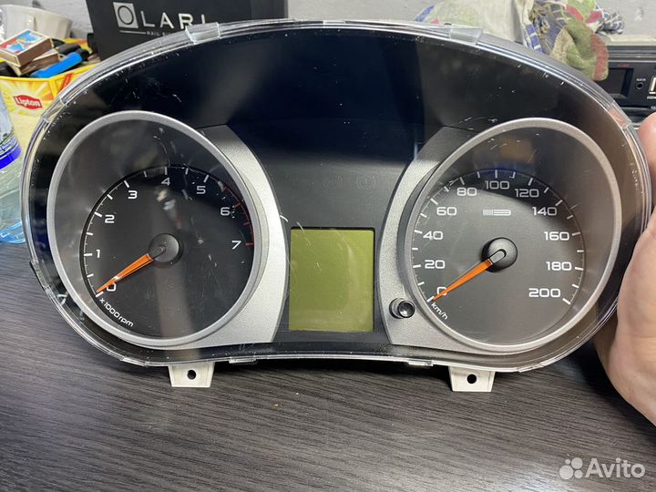 Щиток приборов granta