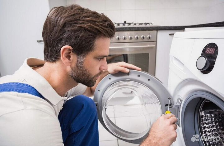 Ученик мастера по ремонту техники. Стажер