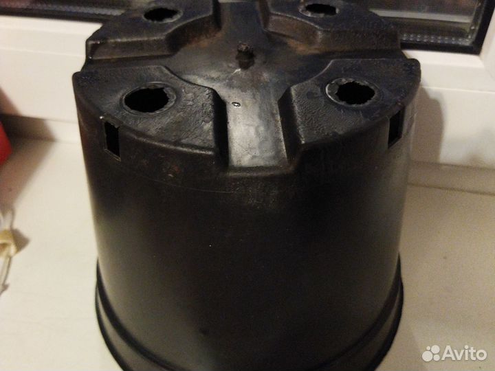 Цветочный горшок