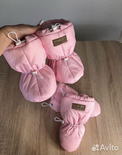 Варежки и пинетки зима-весна