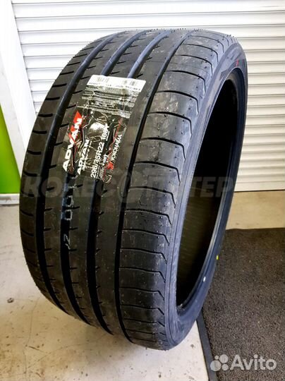 Yokohama Advan Sport V105 285/35 R22