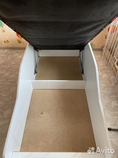 Кровать машина для мальчика