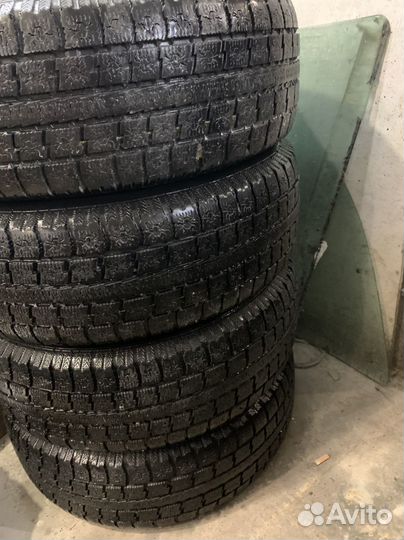 Колеса зимние (липучка) R-15