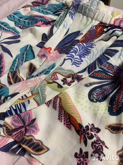 Шорты женские