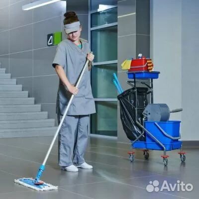 Требуется уборщица свободный график