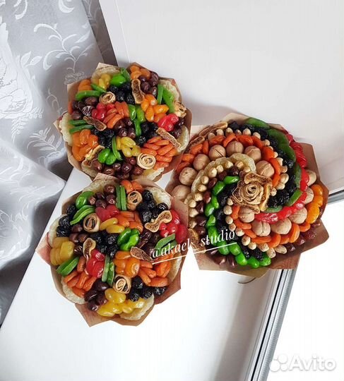Букет из сухофруктов