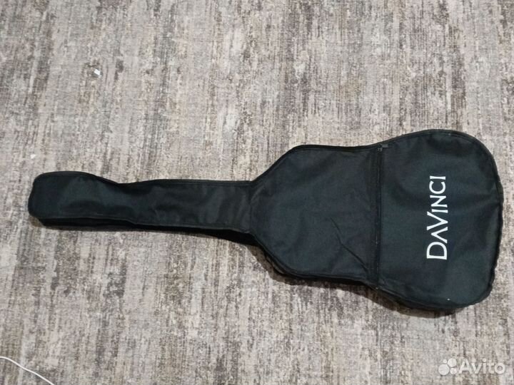 Классическая гитара шестиструнная