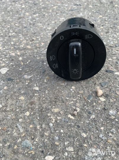 Блок управления светом Volkswagen Golf V Plus