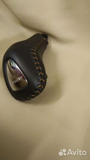 Перетяжка салона авто