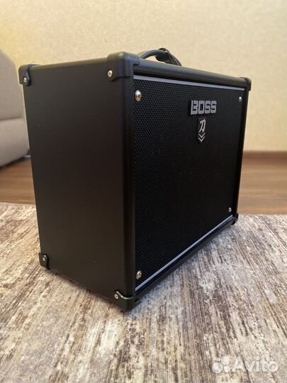 Гитарный комбоусилитель 50 watt