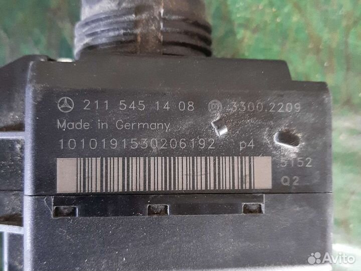 Замок зажигания Mercedes A2115451408