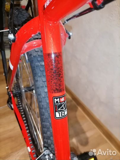 Велосипед Stinger Caiman 27.5,Shulz Chloe 27,5Race