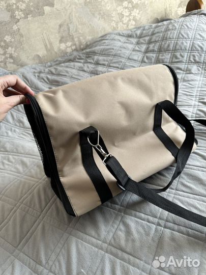 Переноска для собак и кошек