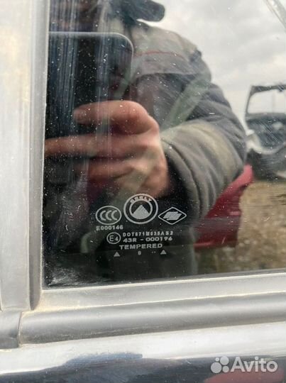 Форточка двери задняя левая Geely Mk MR479QA 2012
