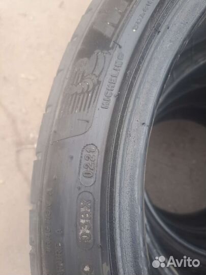Michelin Pilot Sport 4 245/40 R19 и 275/35 R19 100Y