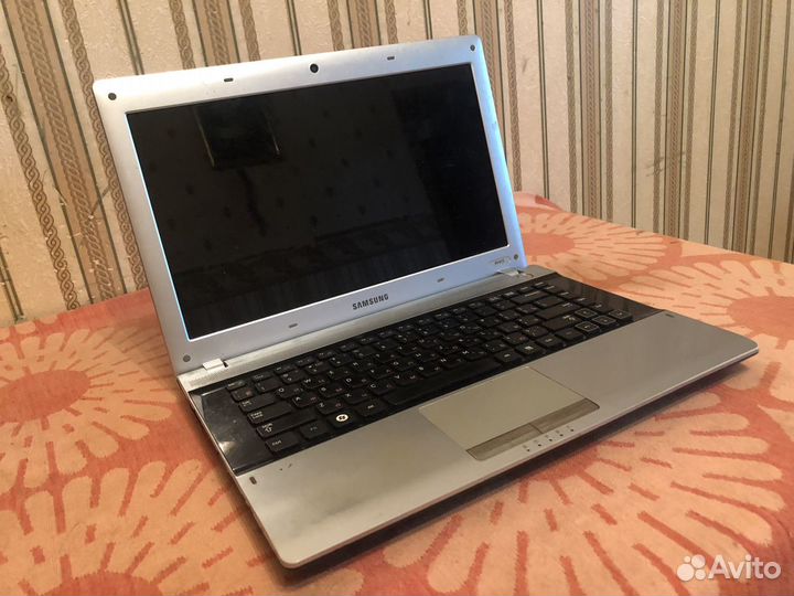 Ноутбуки Samsung RV415 и R540
