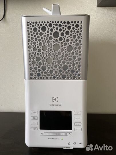 Увлажнитель воздуха Electrolux EHU-3815D