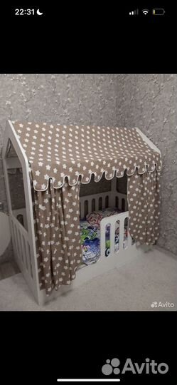 Детская кровать домик