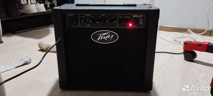 Гитарный комбоусилитель revey