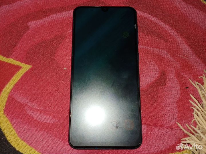 Samsung Galaxy A50, 4/64 ГБ