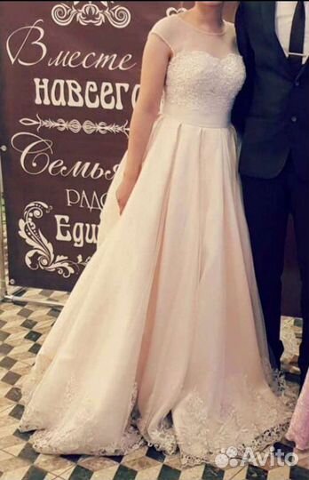 Свадебные, выпускные, вечерние платья в аренду