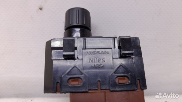 Джойстик регулировки зеркал Infiniti G35 3.5 2007