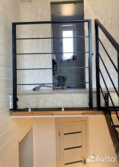 Перила деревянные для лестниц