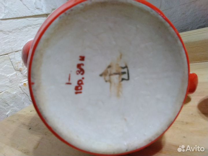 Старинный антикварный чайник