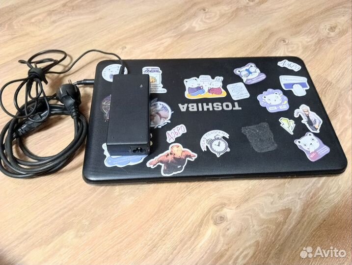 Ноутбук Intel Core i3 / amd radeon