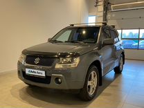 Suzuki Grand Vitara 2.0 AT, 2005, 82 024 км, с пробегом, цена 1 000 000 руб.