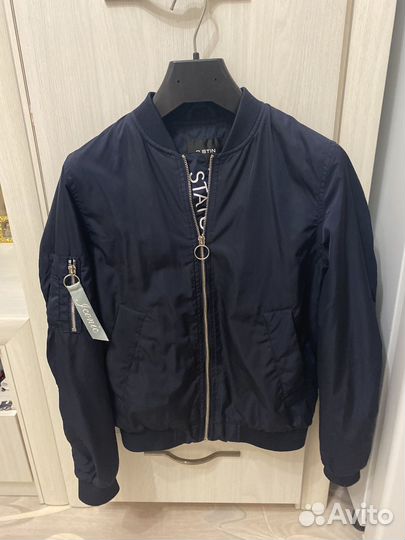 Куртка бомбер