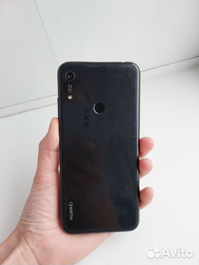 Телефон Huawei Y6s
