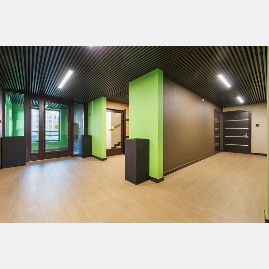 2-к. квартира, 71,4 м², 1/8 эт.