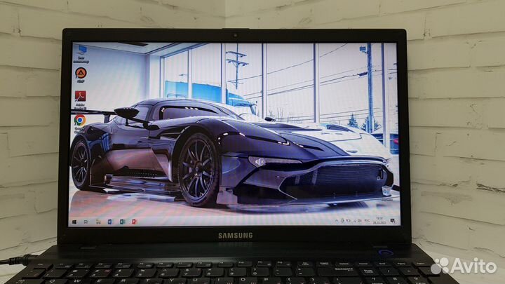 Стильный ноутбук Samsung /4Gb/SSD/ гарантия
