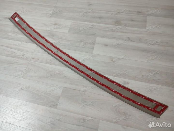 Накладка на задний бампер 