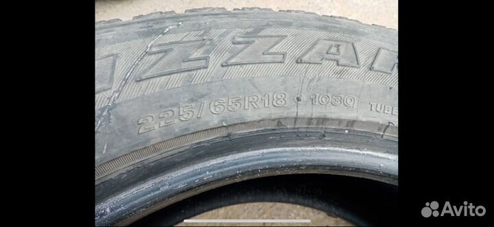 Bridgestone Blizzak DM-Z3 225/65 R18