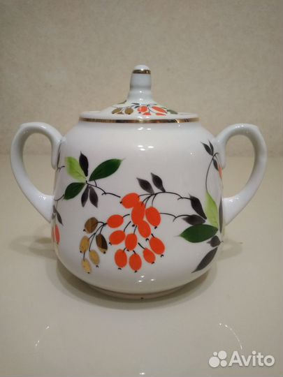 Сахарница, молочник, Кизил,Пролетарий