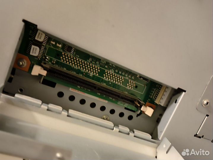 Цветной лазерный принтер HP бу
