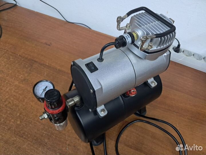 Мини компрессор