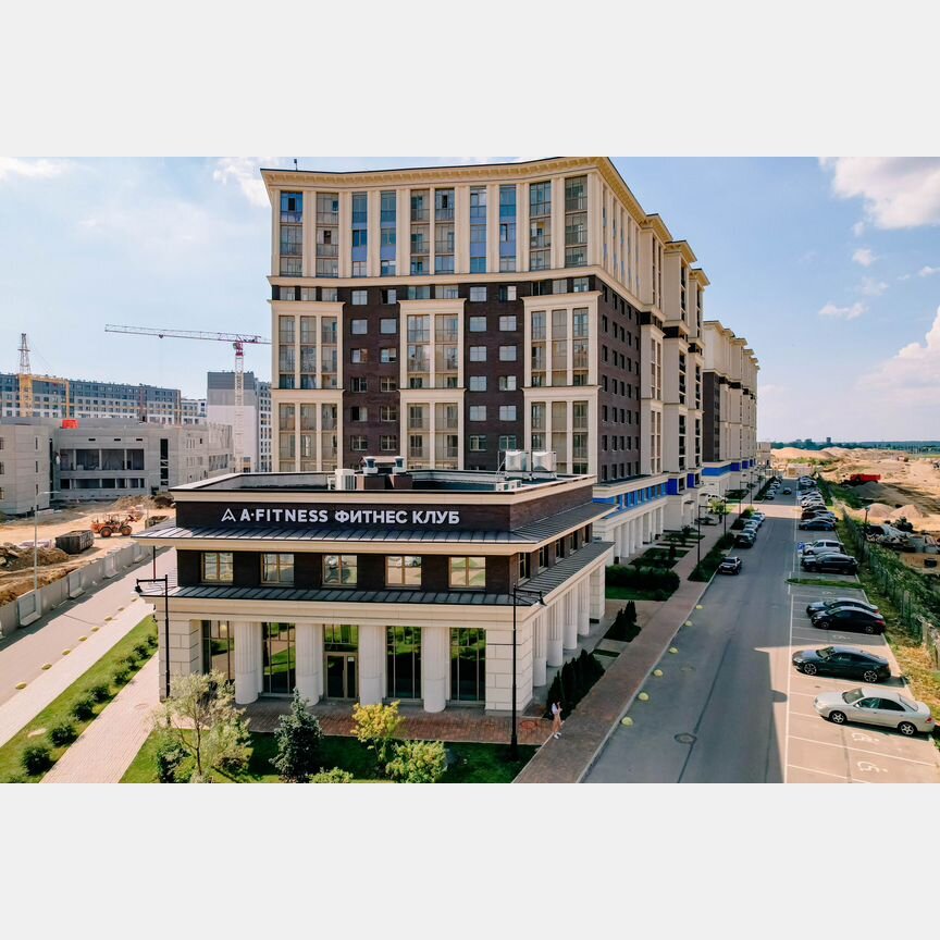 2-к. квартира, 77 м², 10/12 эт.