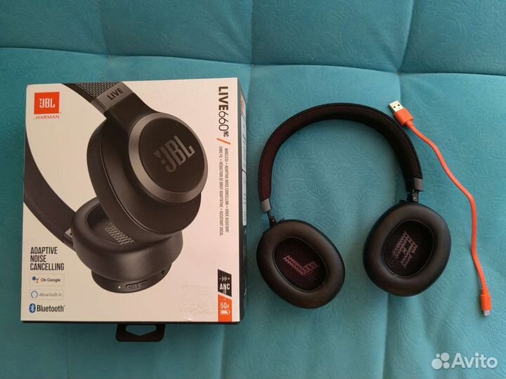 Беспроводные наушники JBL Live 660nc