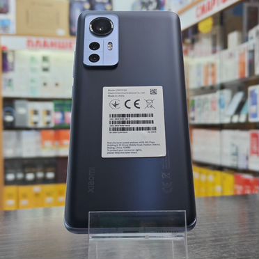 Xiaomi 12, 8/256 ГБ
