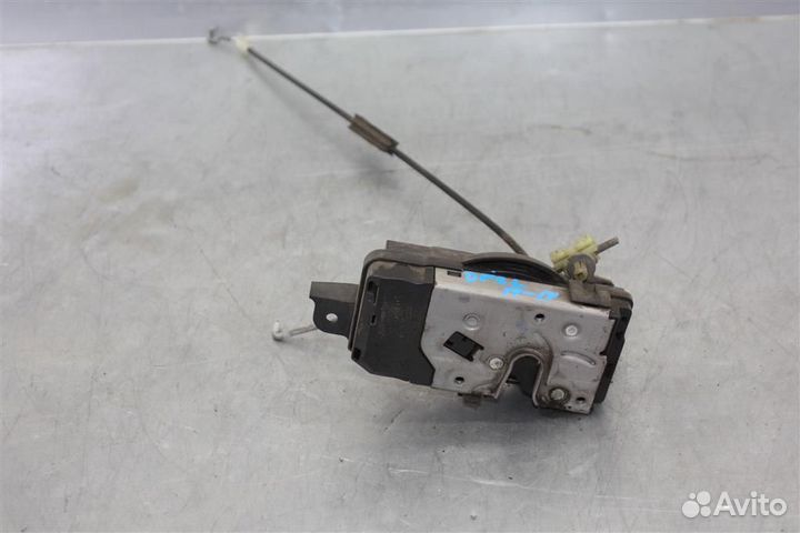 Замок двери передней правой Opel Astra H