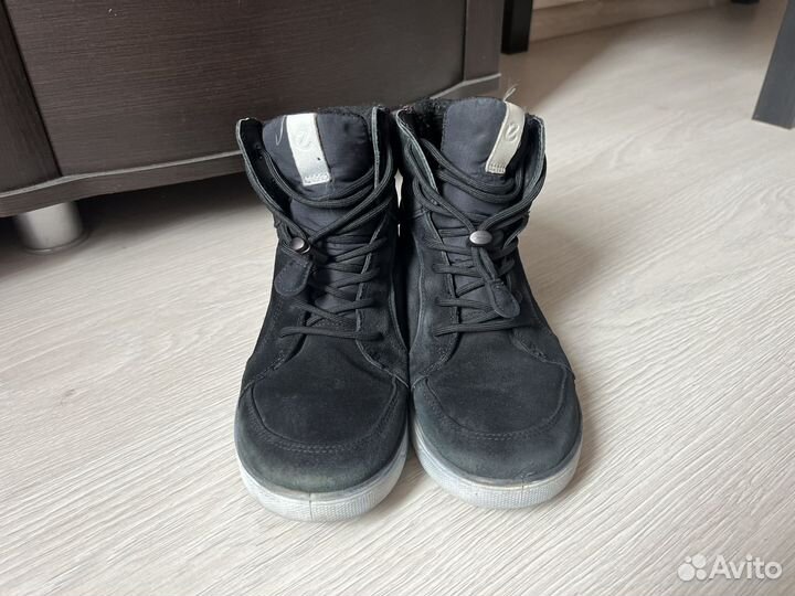 Ботинки зимние 37