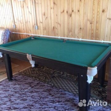 Бильярдный стол