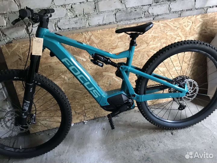 Новые электровелосипеды Giant Scott Cube Trek