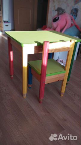 Детский стол и стул