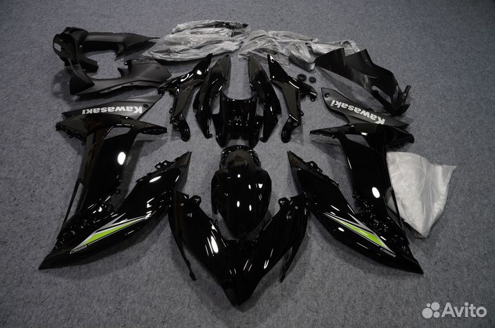 Комплект пластика на Kawasaki ninja 650 2017-2019